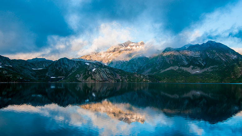 landscape-mountains-nature-lake